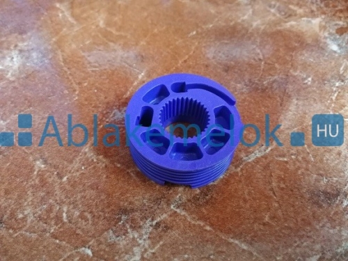 Polo_6R_Jobb_Els_5b01335501eea