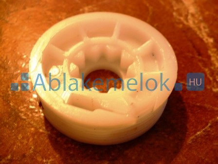 Vanette_Cargo_ke_510a4c38c26b5