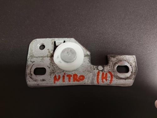 nitro hátso görgö (1)