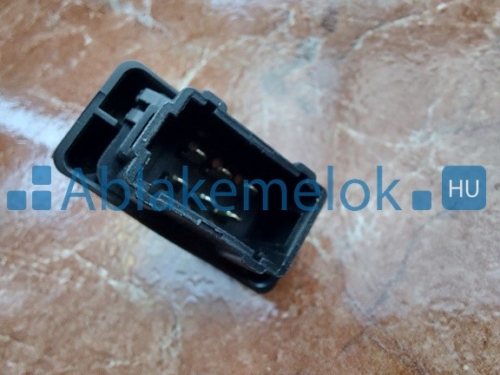 e0501a215 6 lapkas fekete C3,P207,Berlingo,Partner (1)