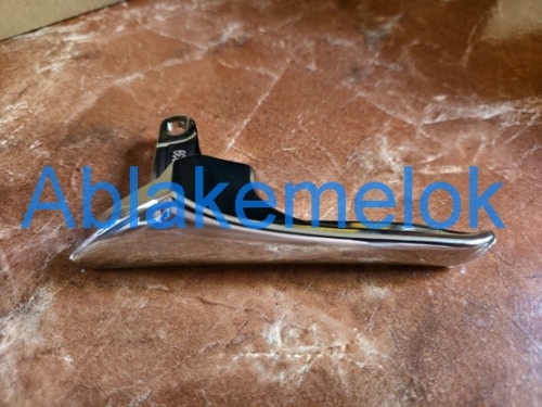 dh0358 cls bal kilincs w219, w211 e- class (2)